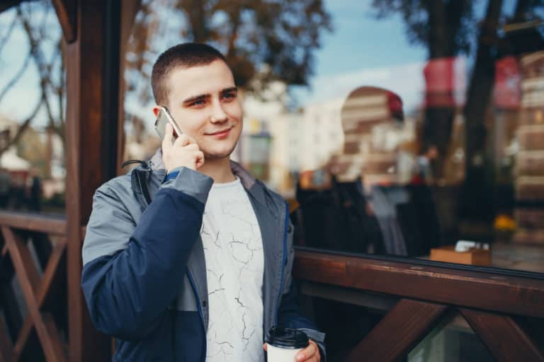 17 Undeniable Signs Your Boyfriend is Using You Financially